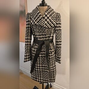 Karl Lagerfeld Wool Houndstooth Belted Trenchcoat With Dramatic Lapel Collar